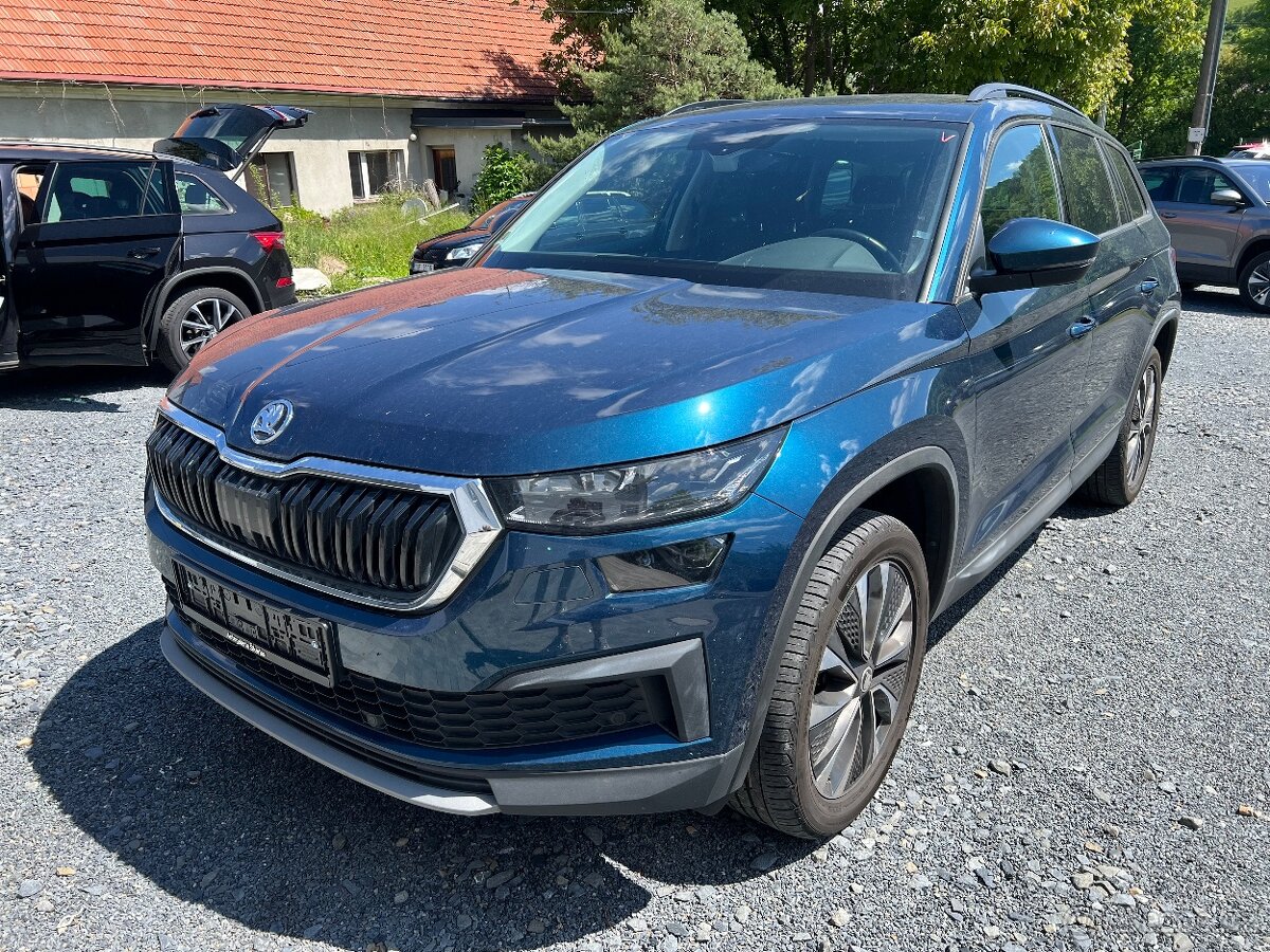 Škoda Kodiaq Fl 2.0 Tdi 110Kw Dsg TOUR Kamera Tažné Acc