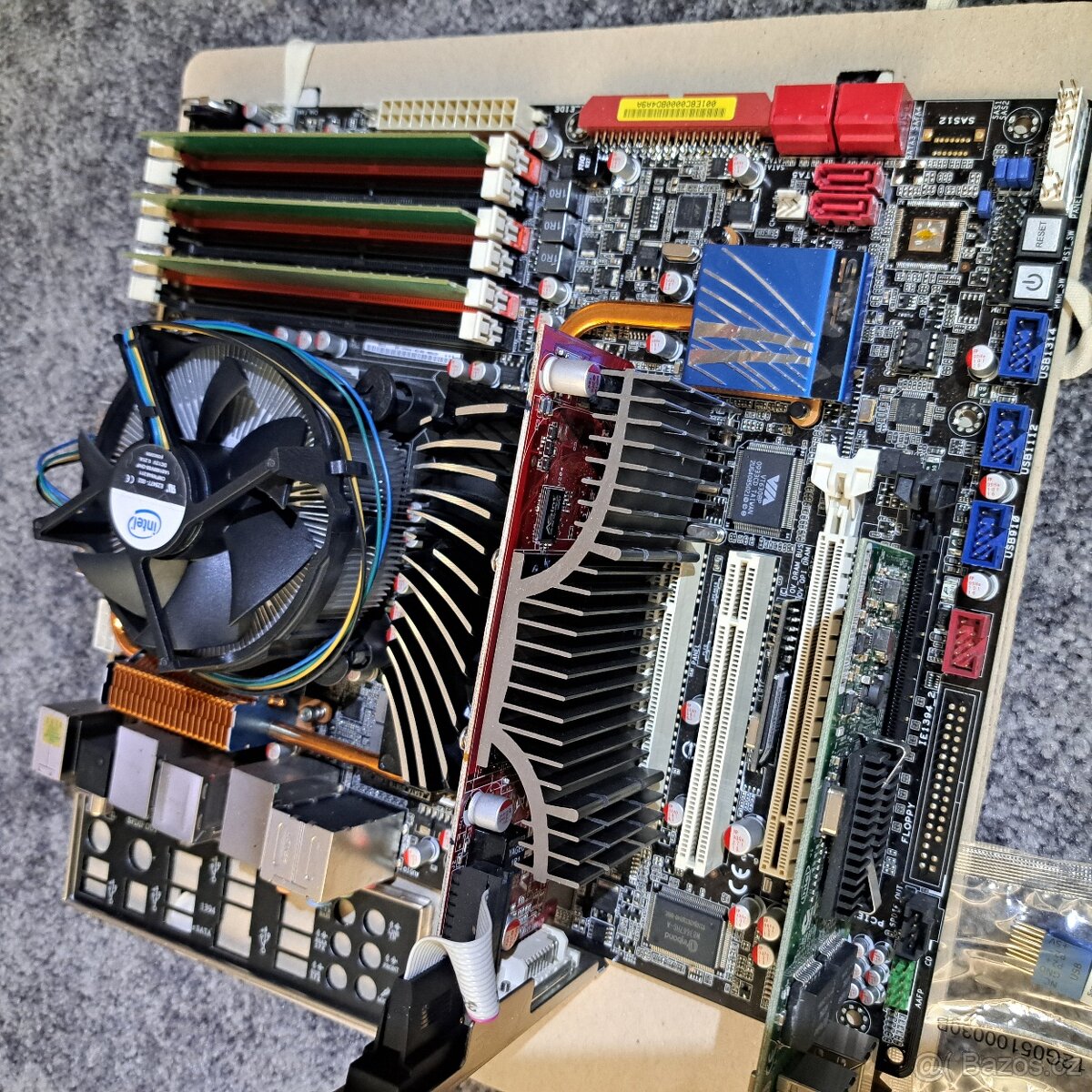 ASUS P6TD DELUXE, INTEL I7 950, GRAF., RAM,