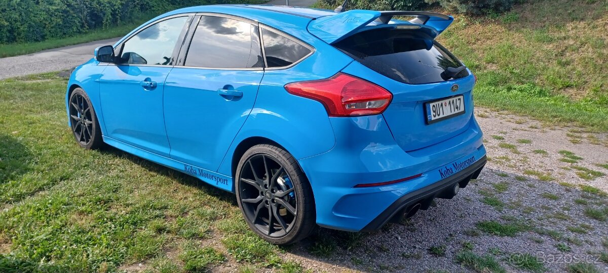 Ford focus rs
