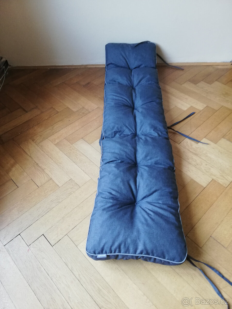 Zahradní podsedák 180 / 40 výška 8cm NOVÝ