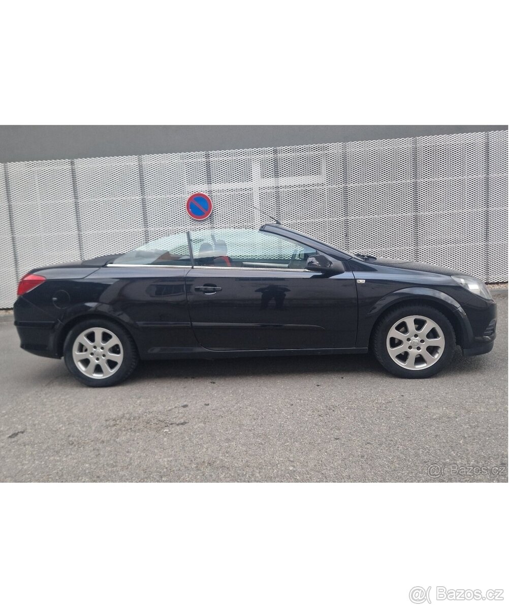 Opel Astra H TwinTop - Kabriolet