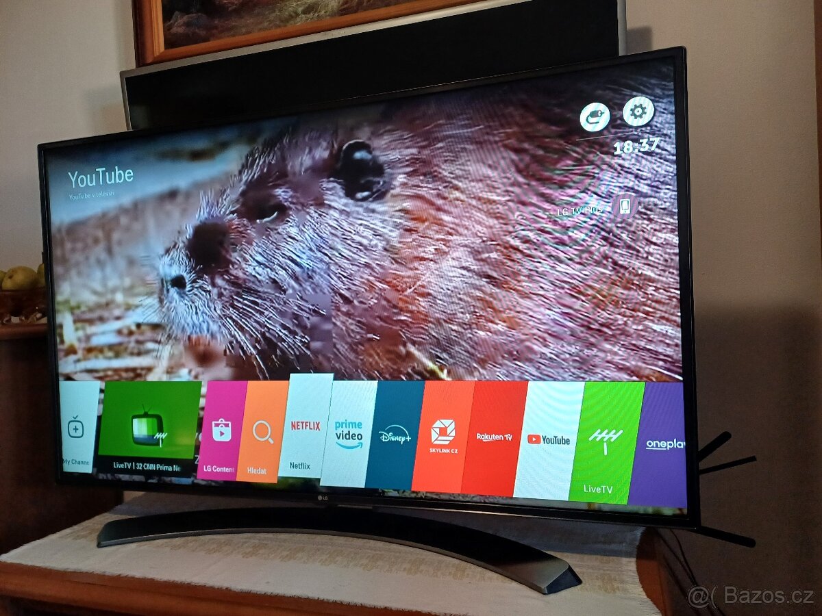 Smart TV LG 49LH630,-úhlopříčka 123cm, -wifi, dvbt2