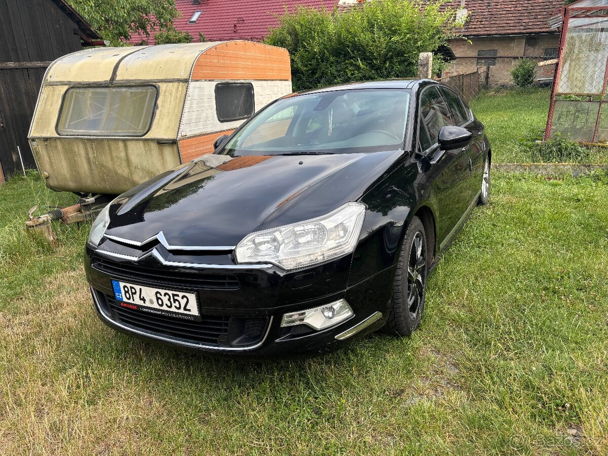 Citroen C5 Exclusive (NEFUNKČNÍ HYDRAULIKA ZADEK)