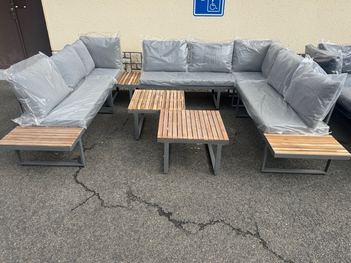 Zahradní set tvar U