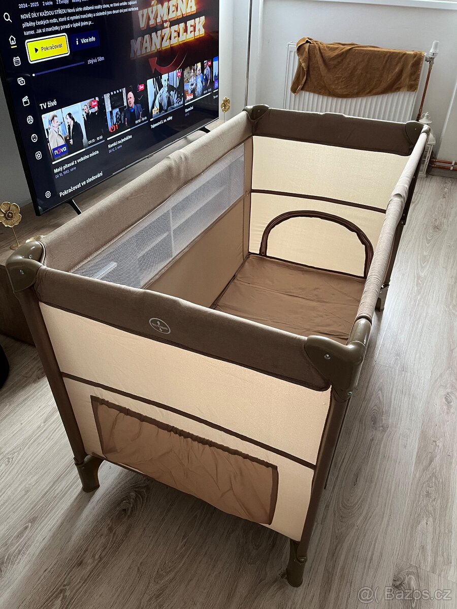 Dětská postýlka
