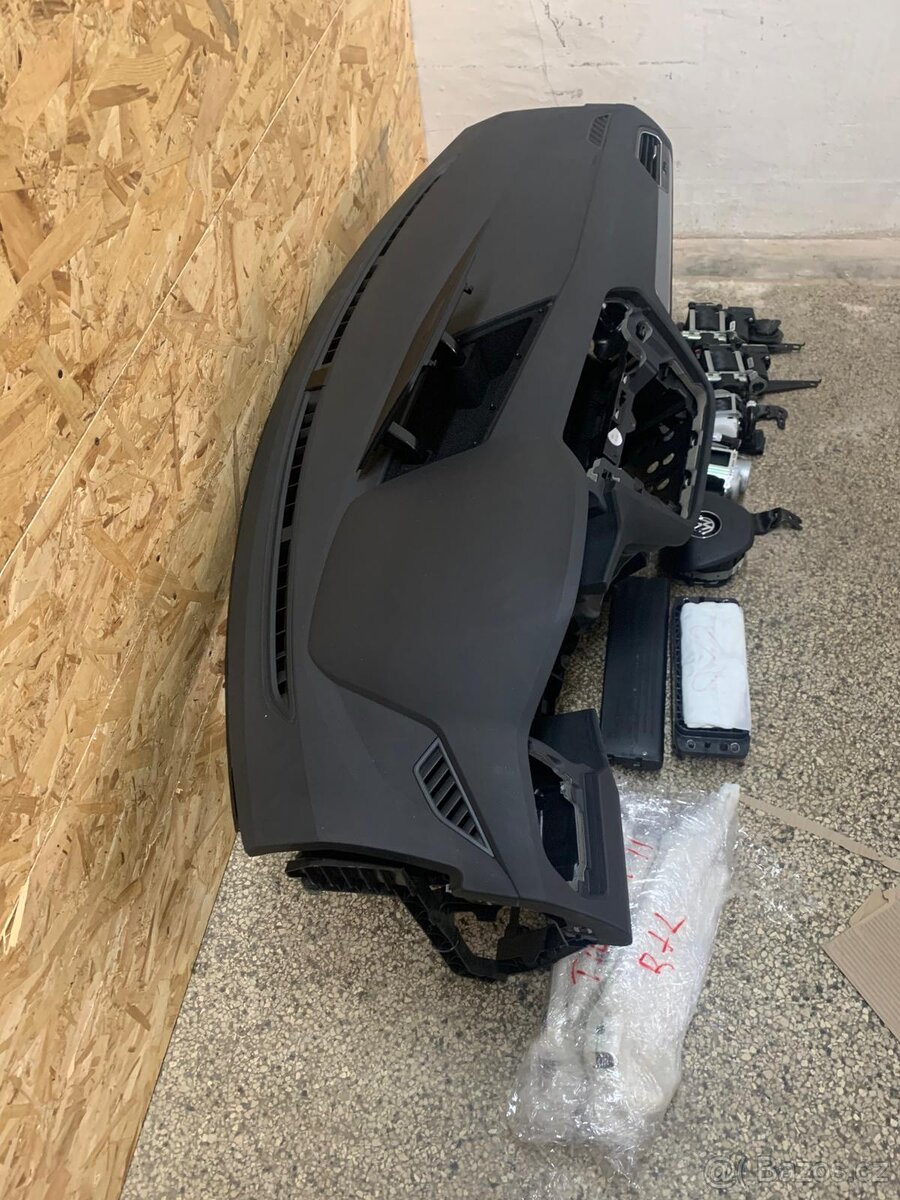 Airbagová sada Volkswagen Tiguan 2 s originální deskou