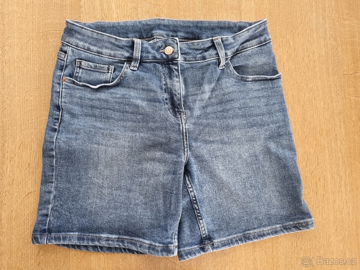 Riflové kraťasy Next vel. 40 top stav