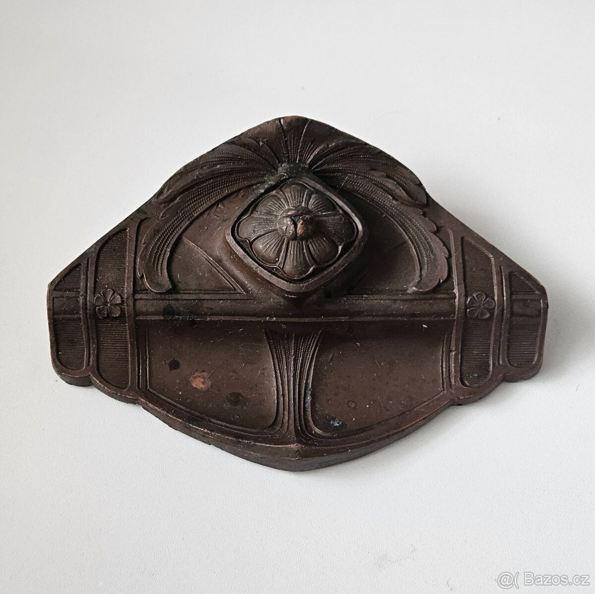 STAROŽITNÝ SECESNÍ KALAMÁŘ