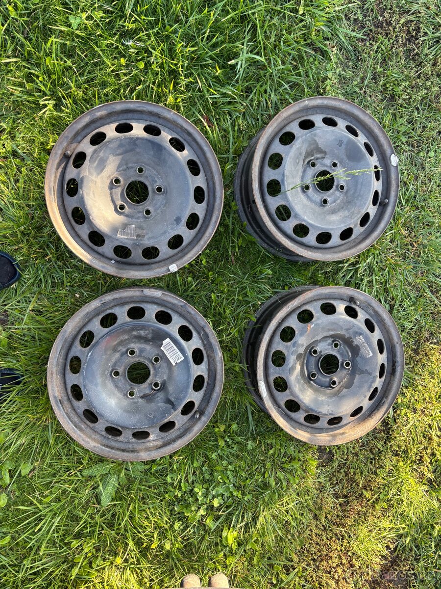 Plecháče VW koncern r16