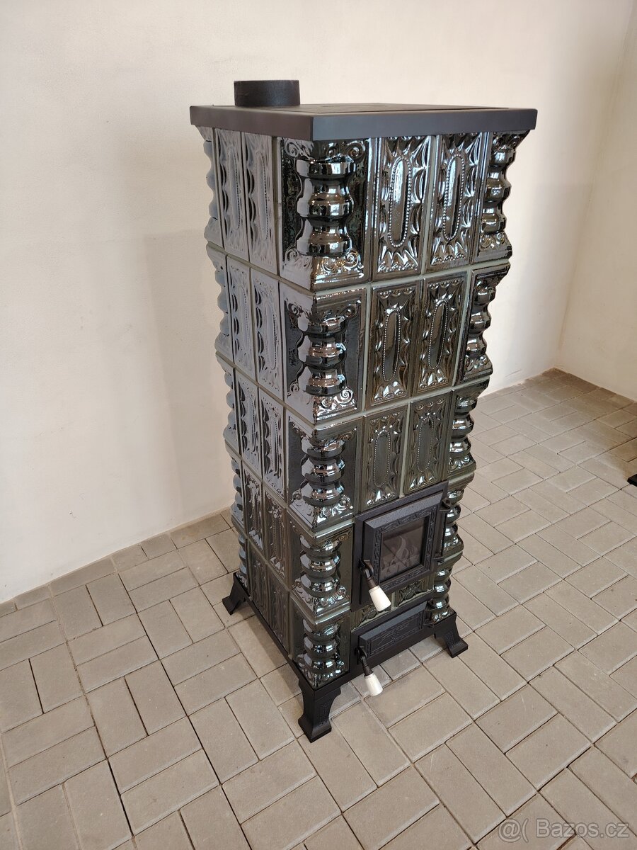 Kachlová kamna Dana s varnou deskou zelená