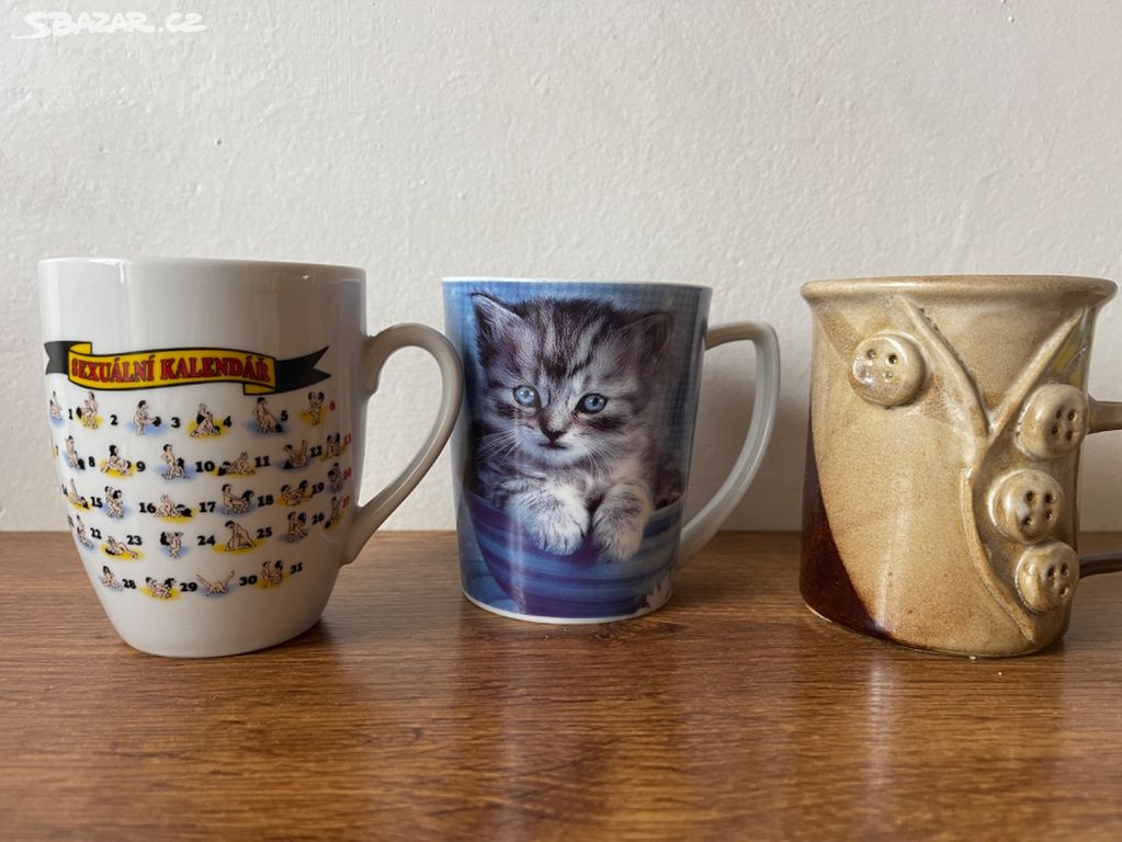 hrnek různé druhy, hrnek na čaj se sítkem