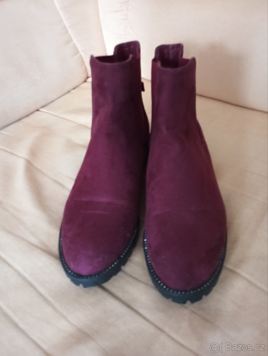 Nazouvaci boty vel.39
