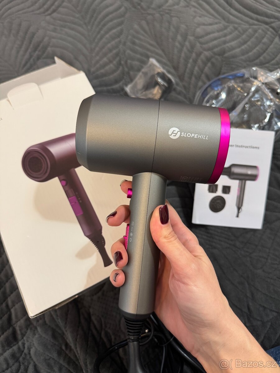 Profesionální fén