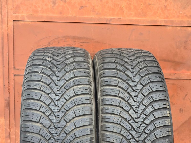 Zimní Falken 225/55/18XL