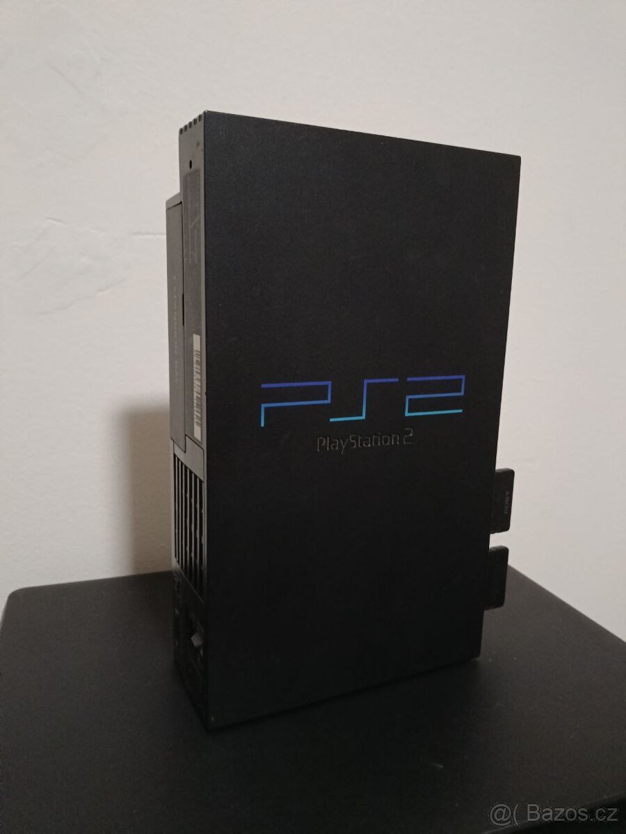Sony PlayStation 2 FAT + ovladač