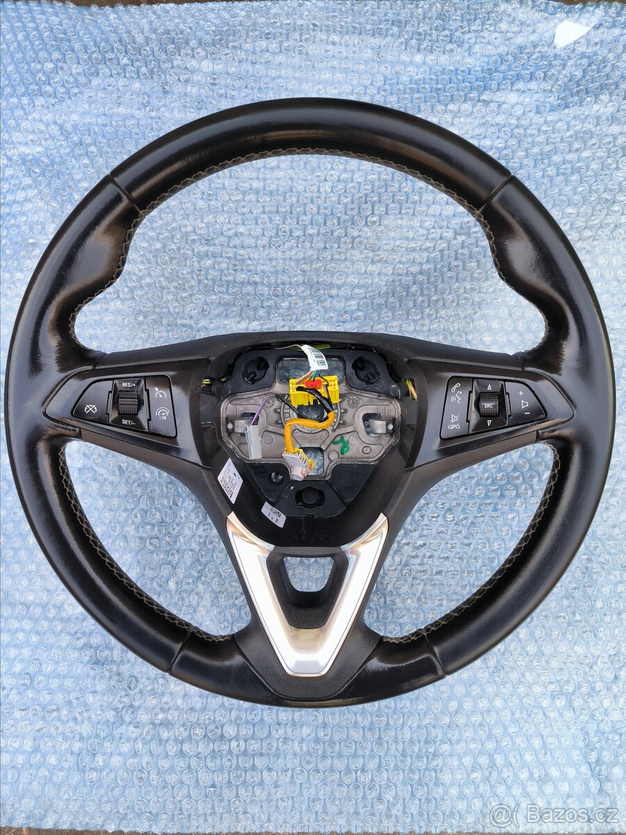 Volant Opel Astra K kožený