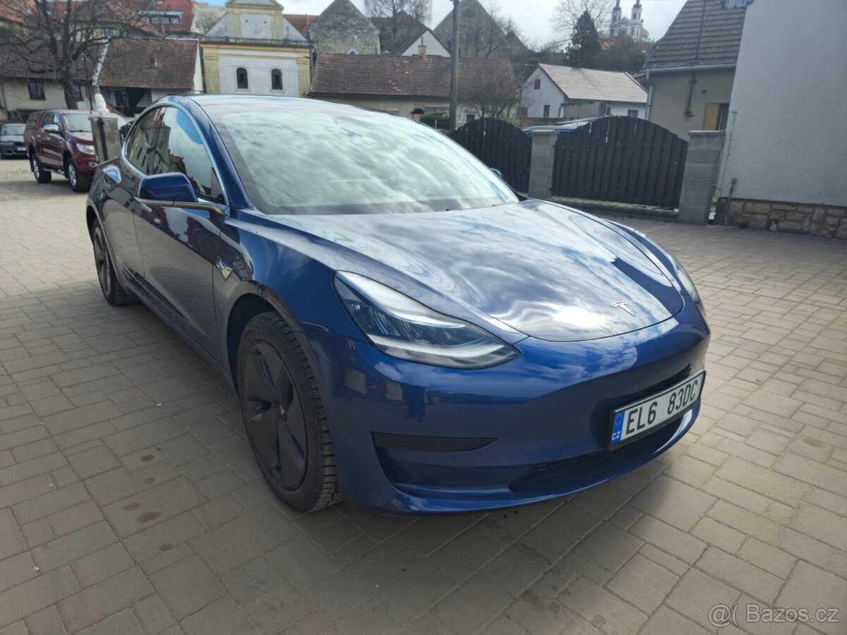 Tesla 3 standart plus