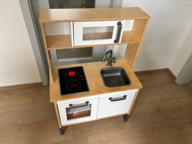 Dětská kuchyňka Ikea
