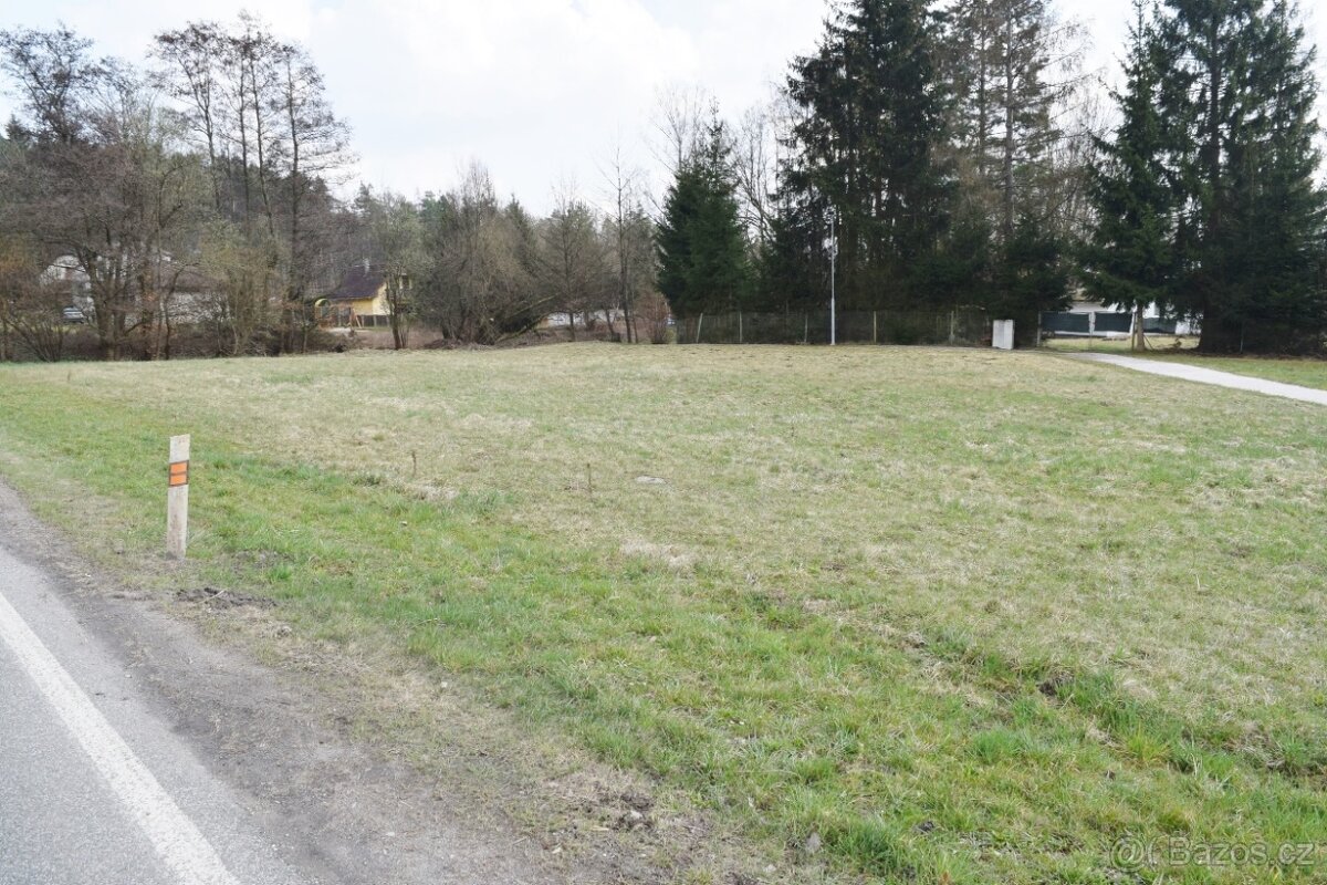 Prodej stavebního pozemku na Nemojově