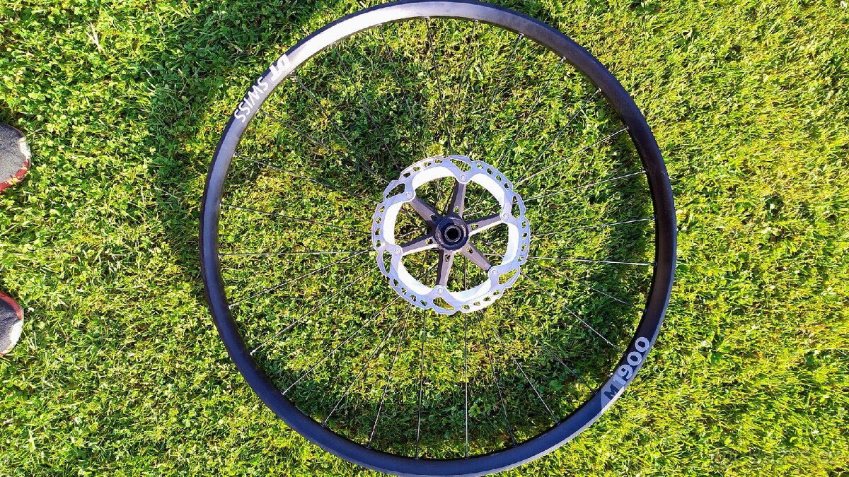 MTB Kola DT Swiss 29 m1900 spline