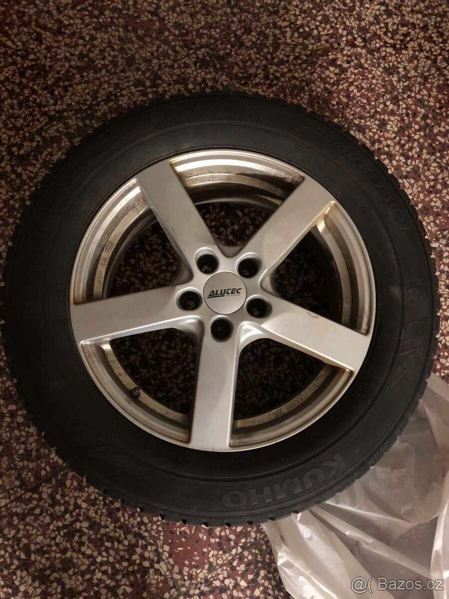 Kompletní hliníková kola 4x 225/60 R17, 7Jx17, ET40