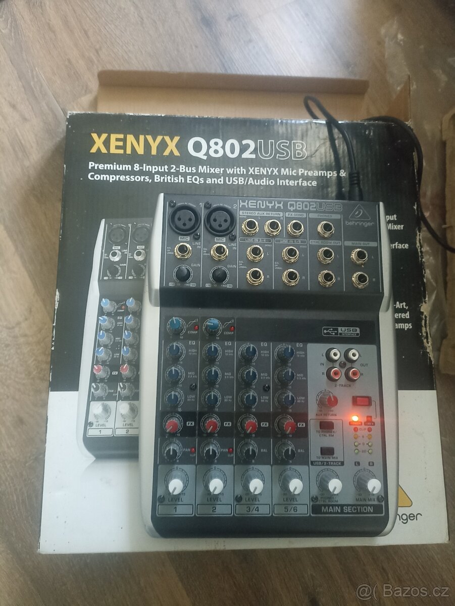 Behringer Xenyx Q802USB