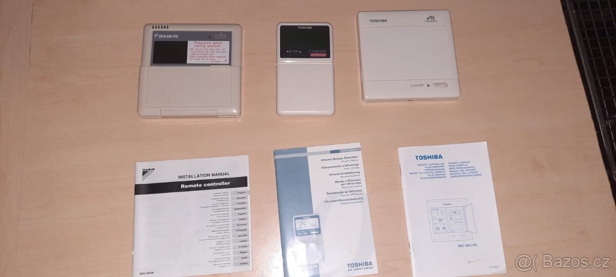 Prostorový termostat Toshiba a Daikin