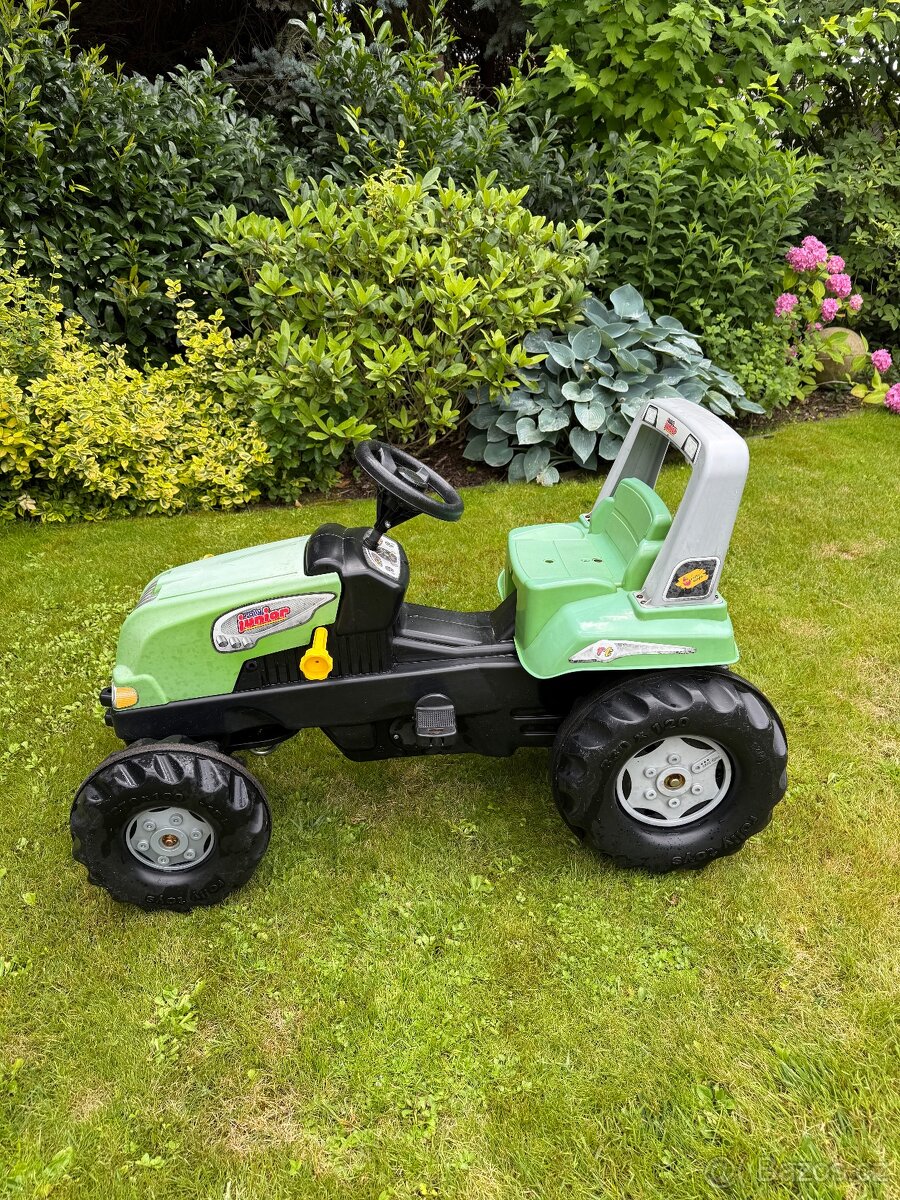 Šlapací traktor