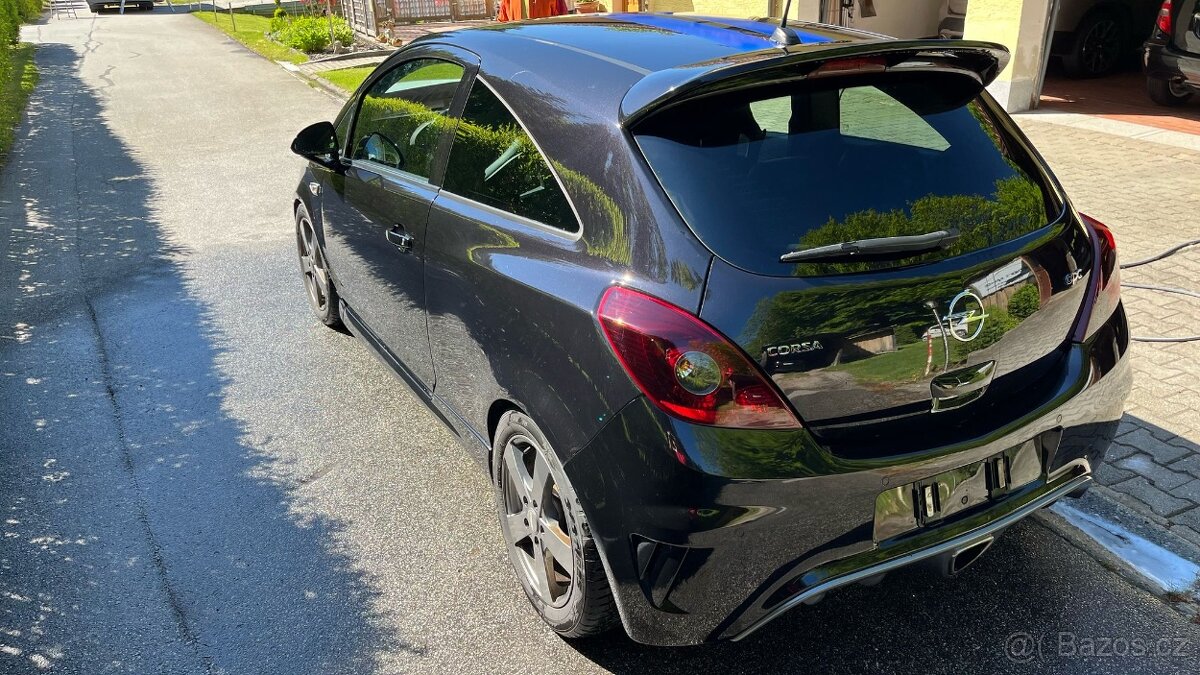 Corsa OPC 192 koní