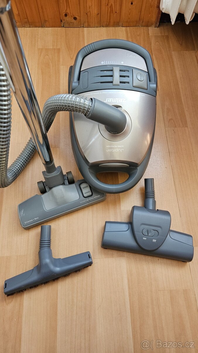 Vysavač Zelmer ZVC 425
