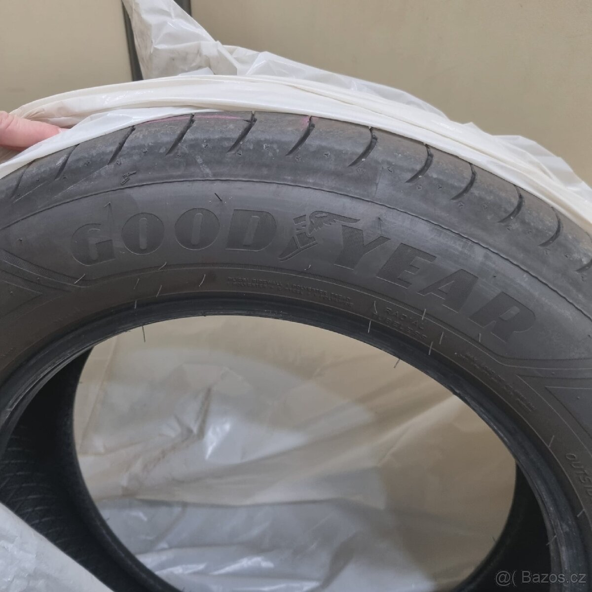 Pneumatiky letní 215/60 R 17