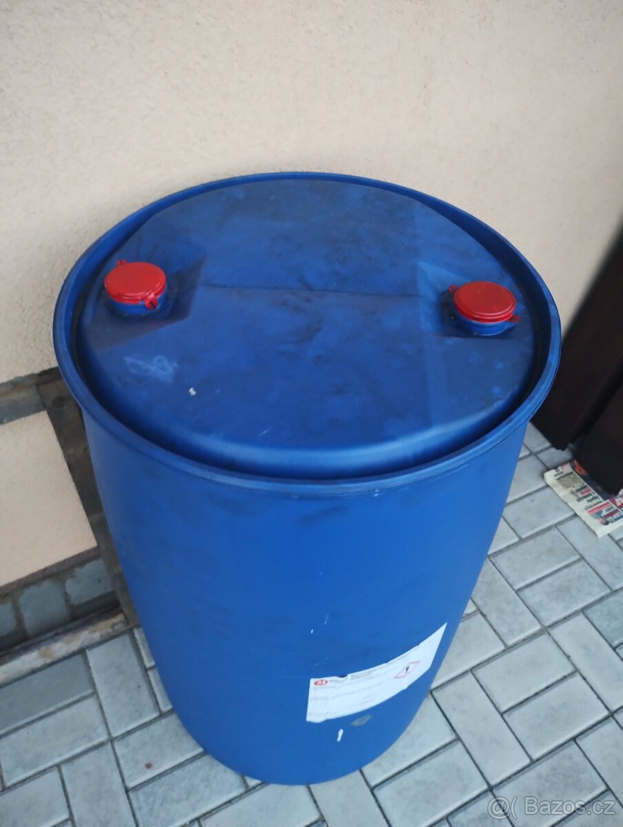 Plastový sud