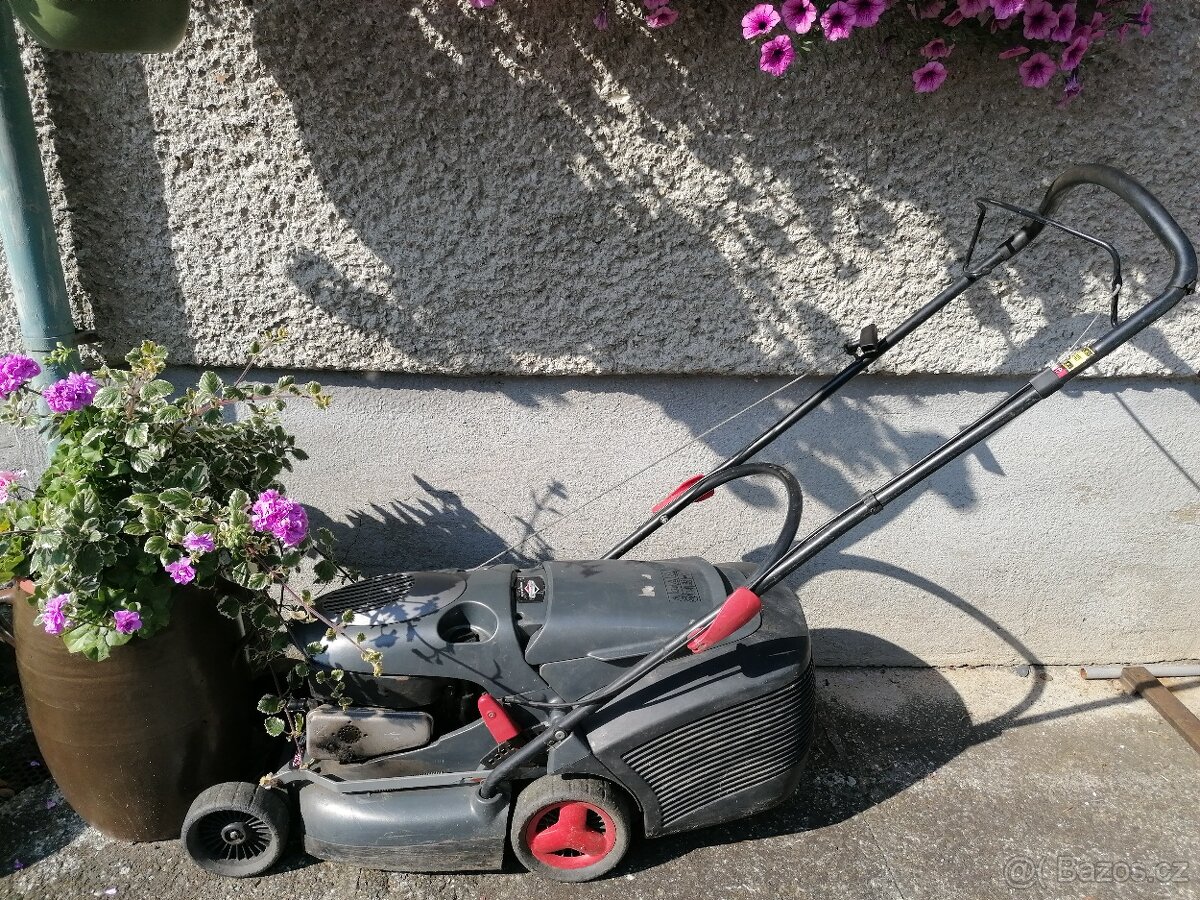 Prodej sekačky Nexus 450