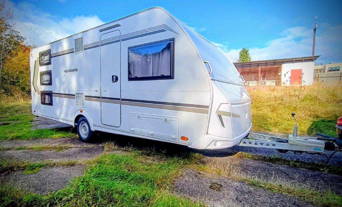Weinsberg 550 UK, rodinný karavan, 3x palanda