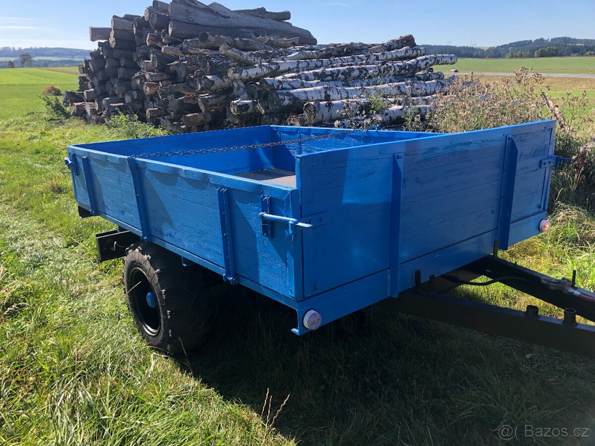 Kára za traktor