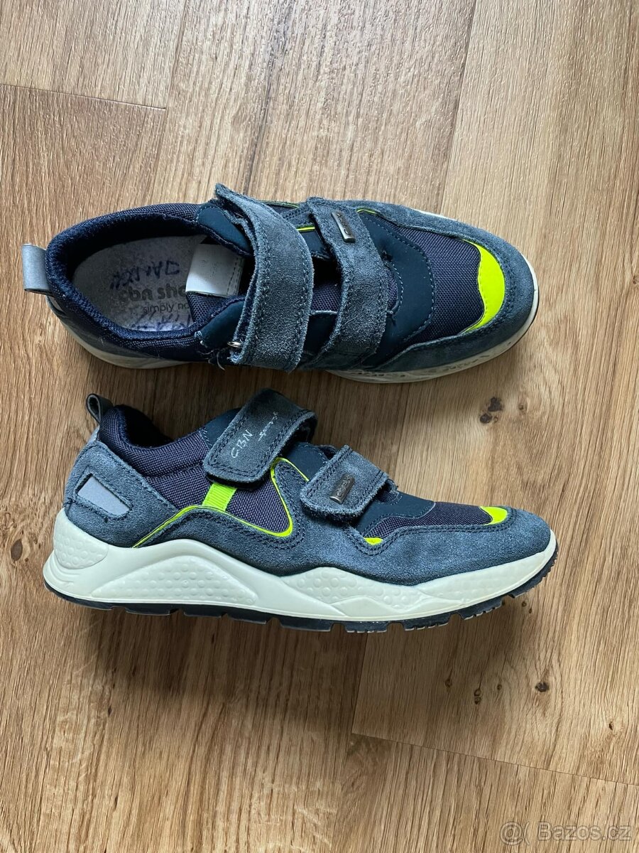 Chlapecké tenisky Ciciban, vel. 33