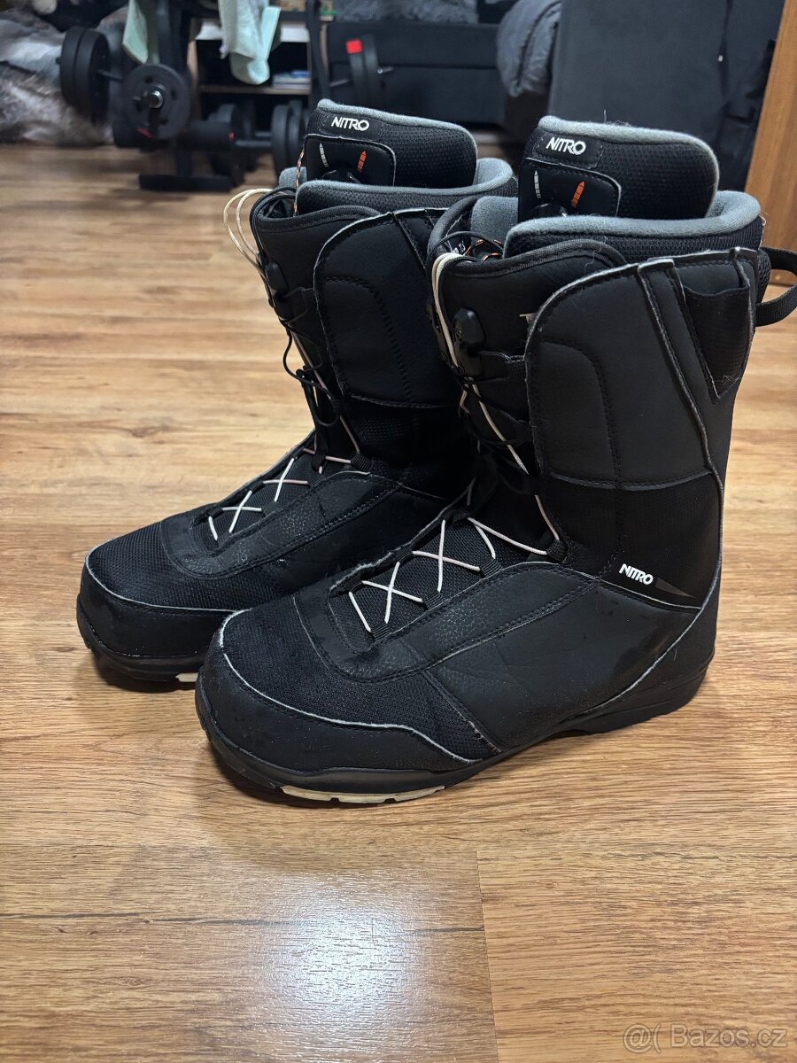 Snowboardové boty Nitro 45,1/3
