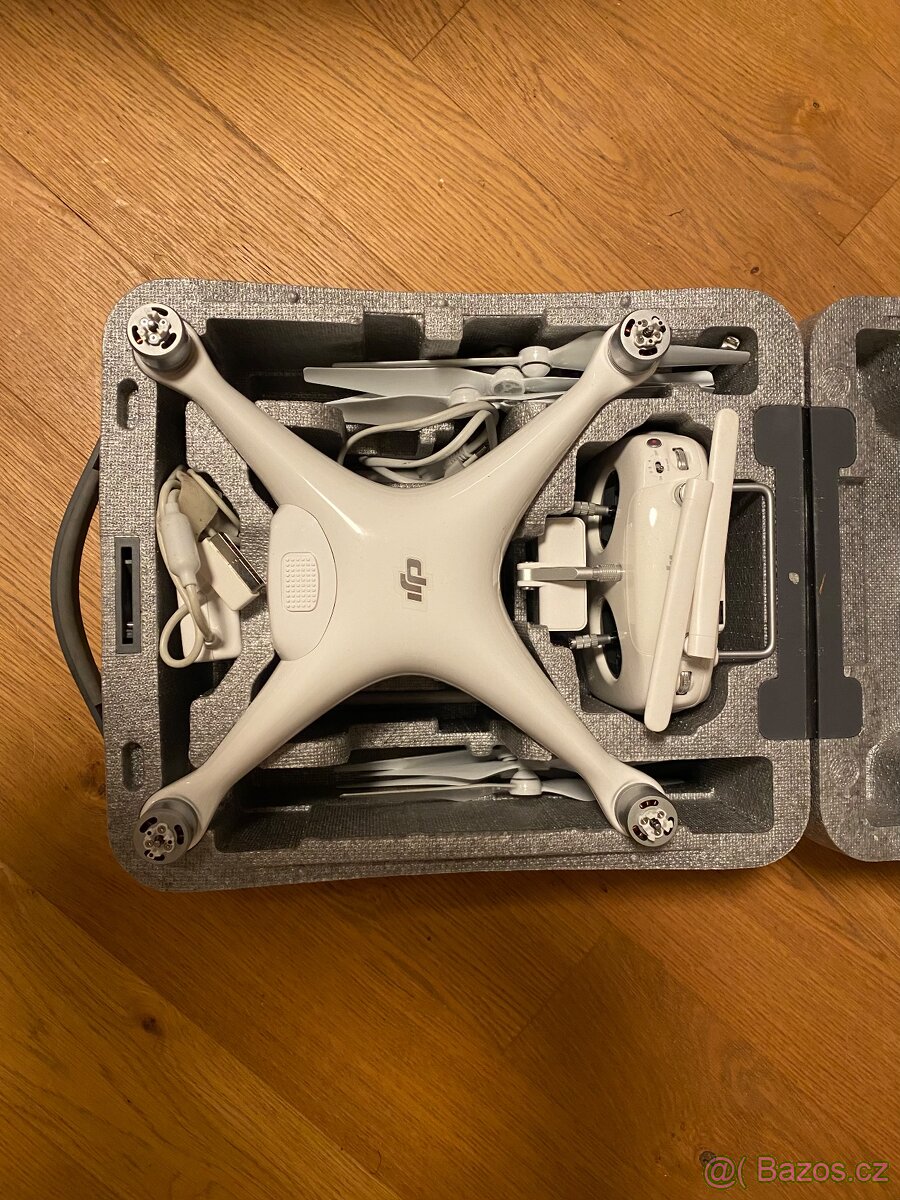 DJI PHANTOM 4 PRO