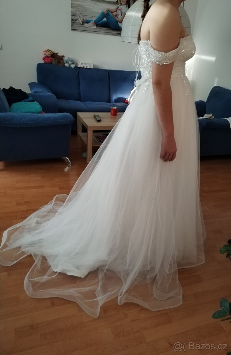 Prodám svatební šaty