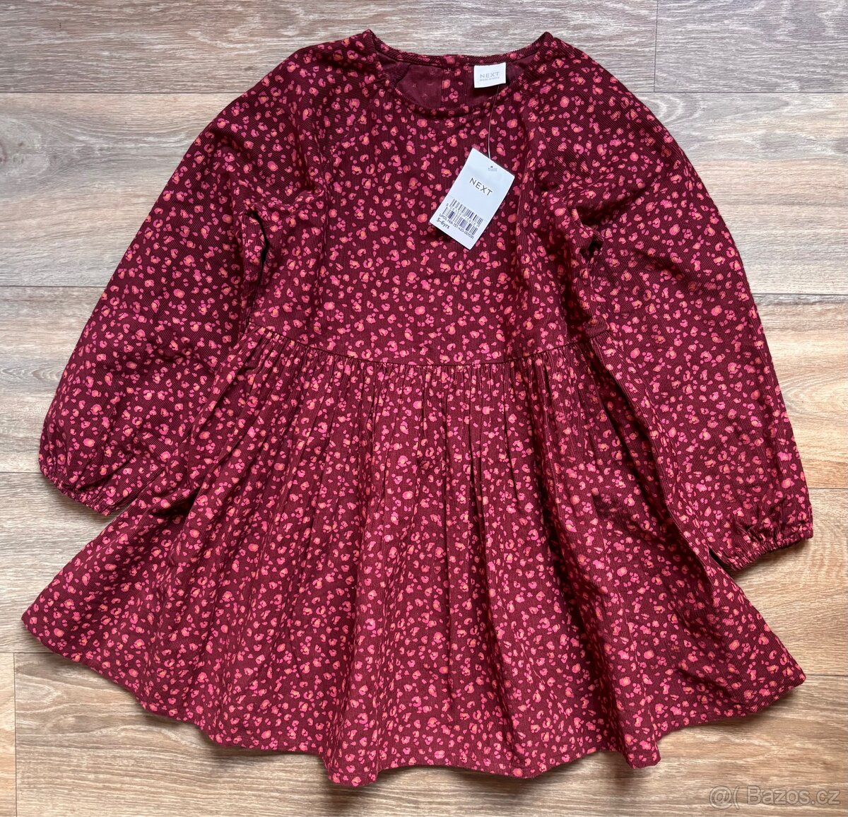 Nádherné holčičí nové manžestrové šatičky Next vel.116