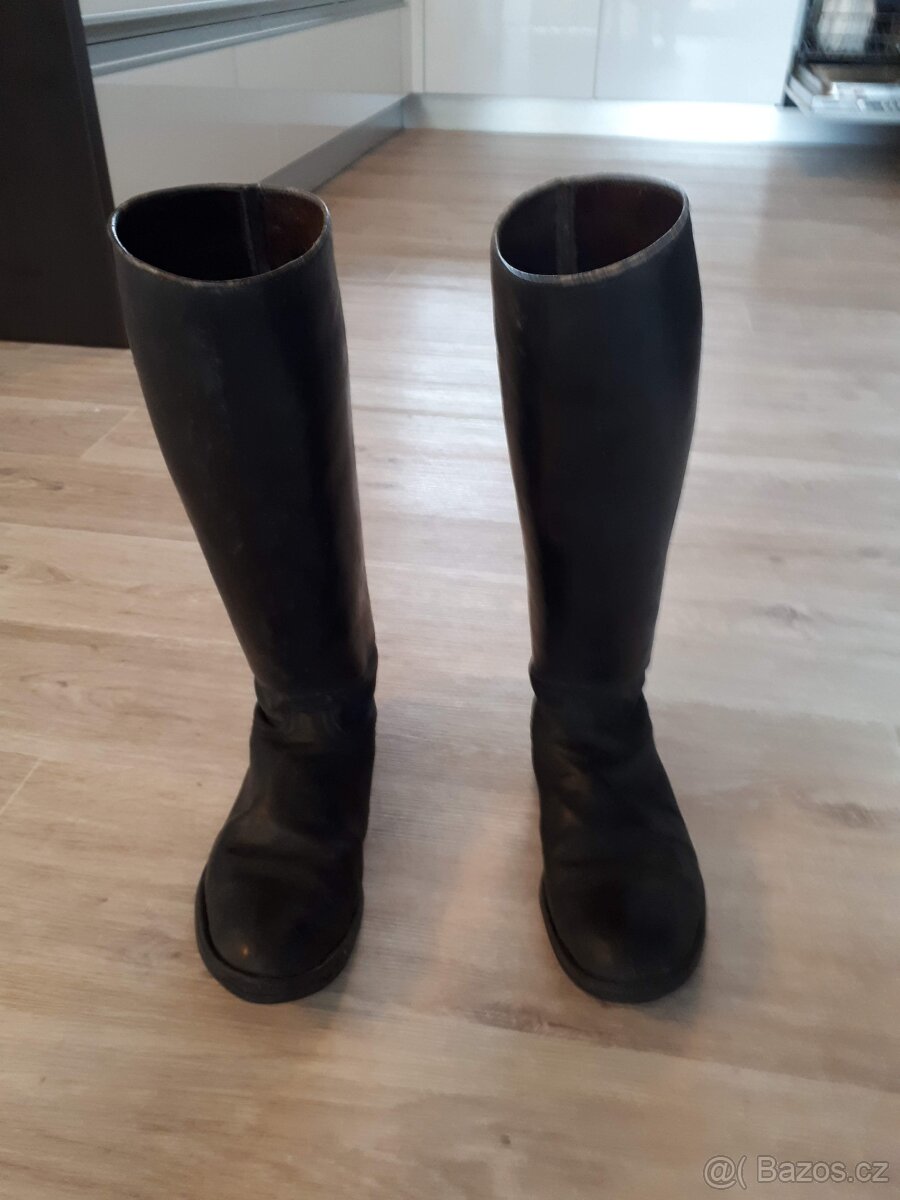 Pánské krojové boty vel. 8-9