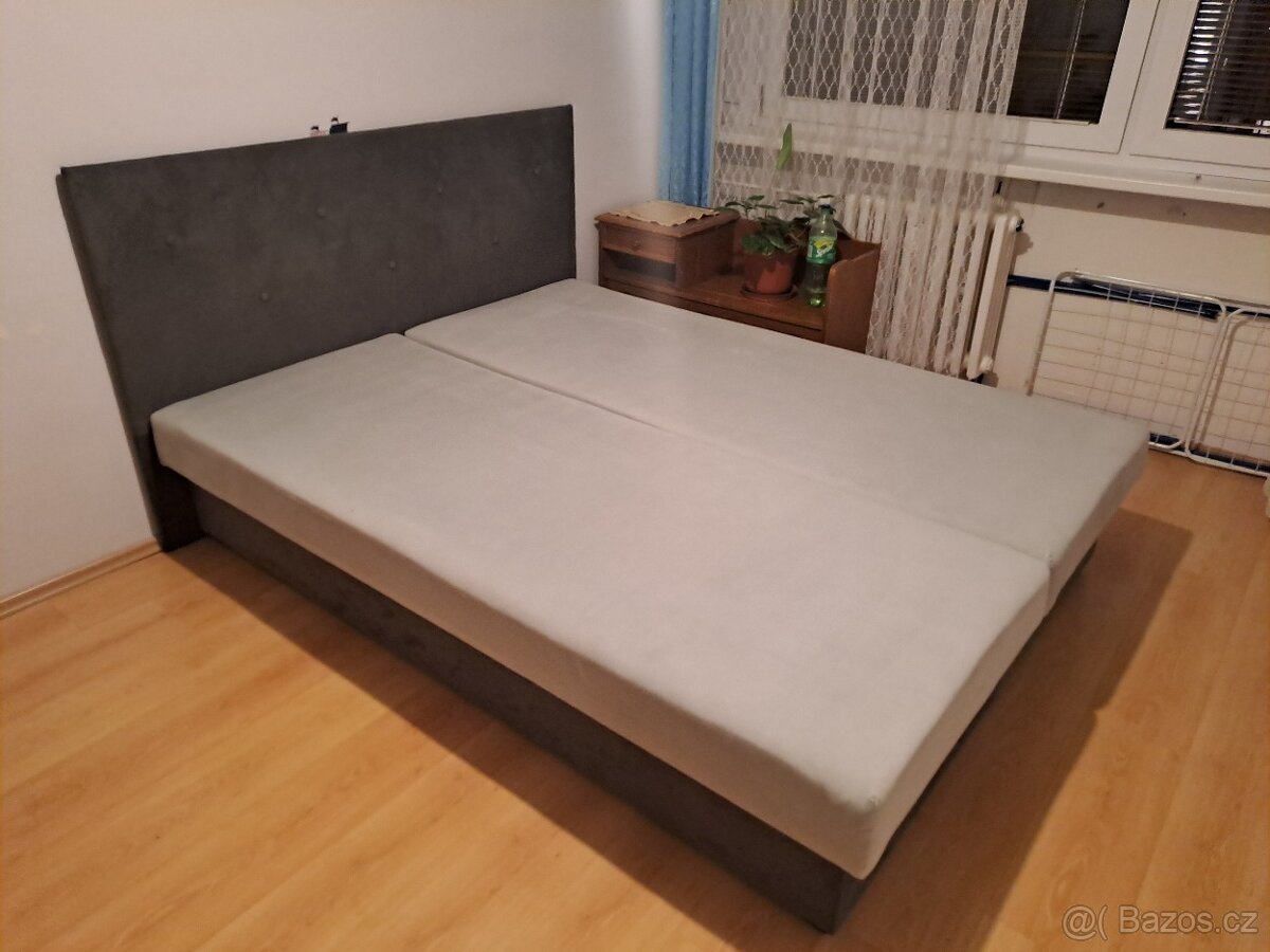Manželská postel 160x200 s čelem