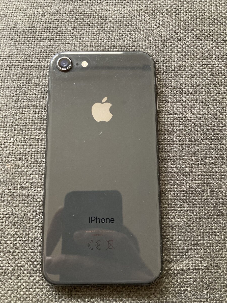 Záruka IPhone 8 64GB