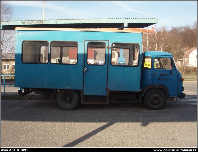 KOUPÍM NÁSTAVBU AVIE AUTOBUS, MARINGOTKU, KARAVAN