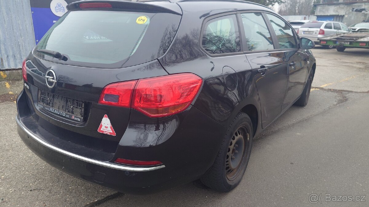 ND Opel Astra J 1.4
