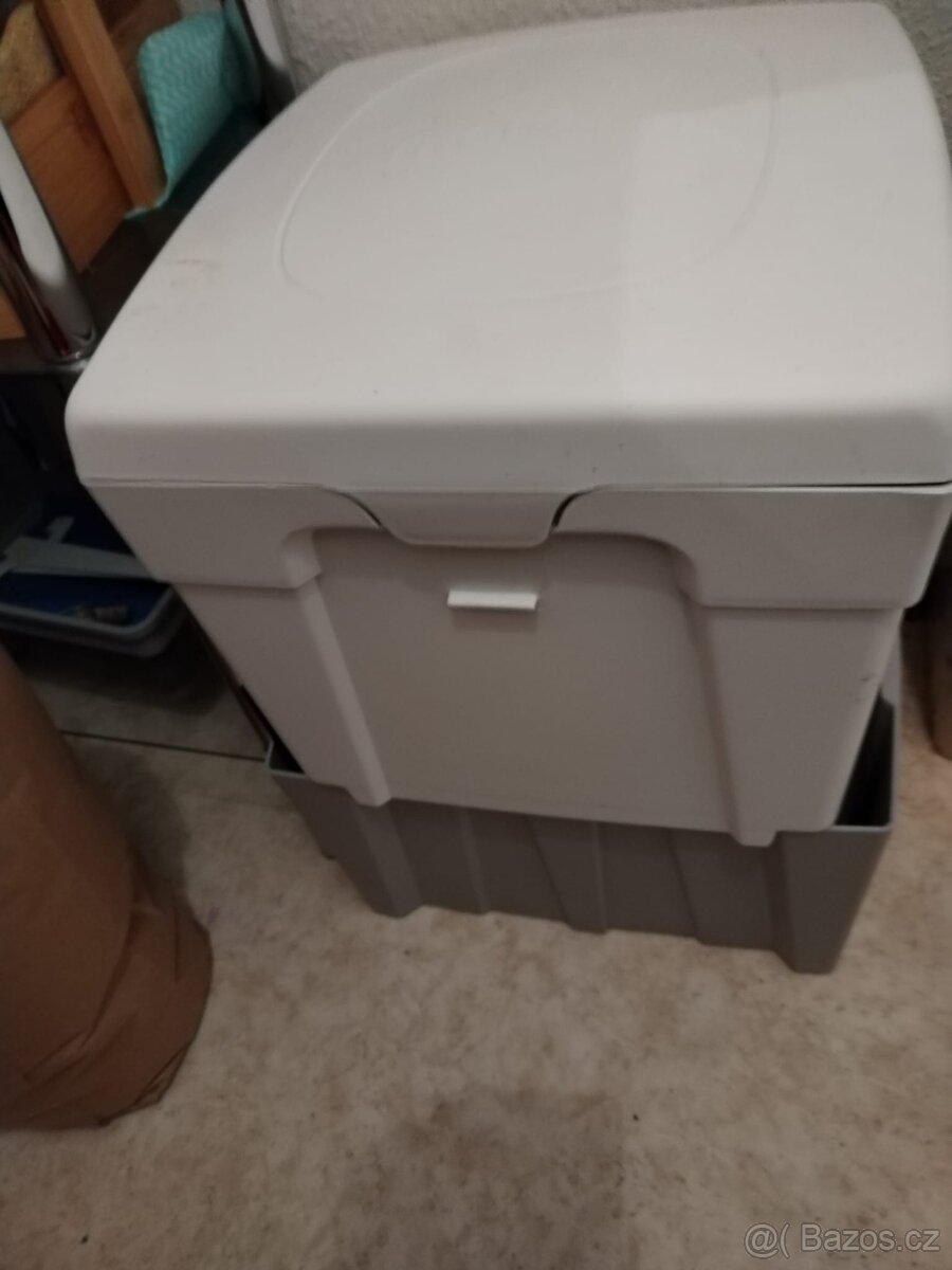 Chemické WC