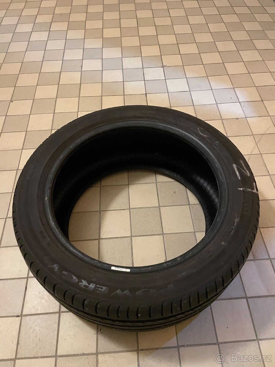 Letní pneu Pirelli Powergy R17 235x45 97Y