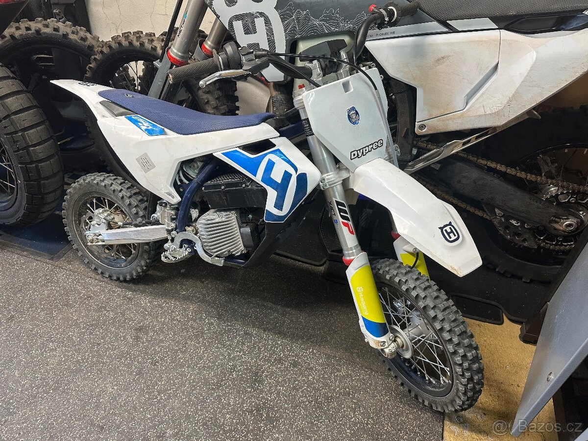 Husqvarna ee5