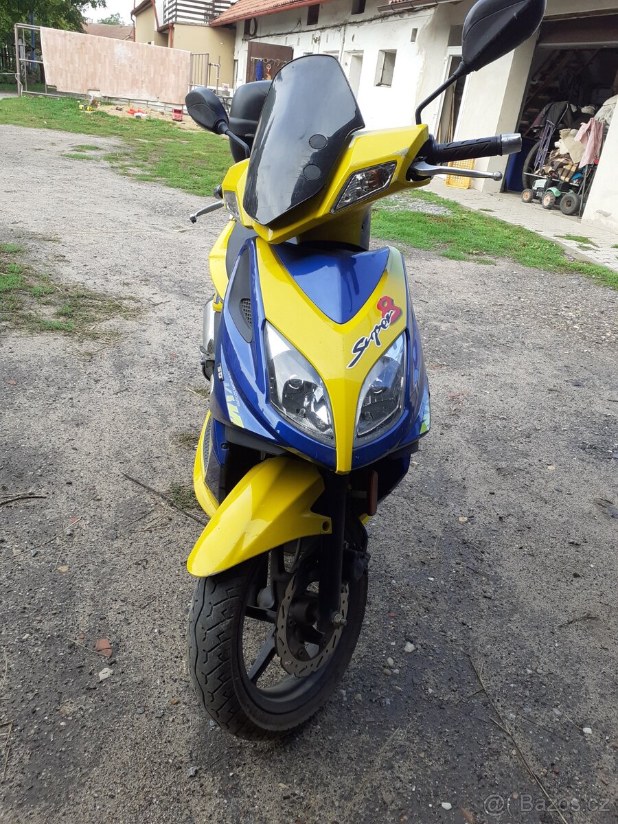 Moped Kymco Super8 50