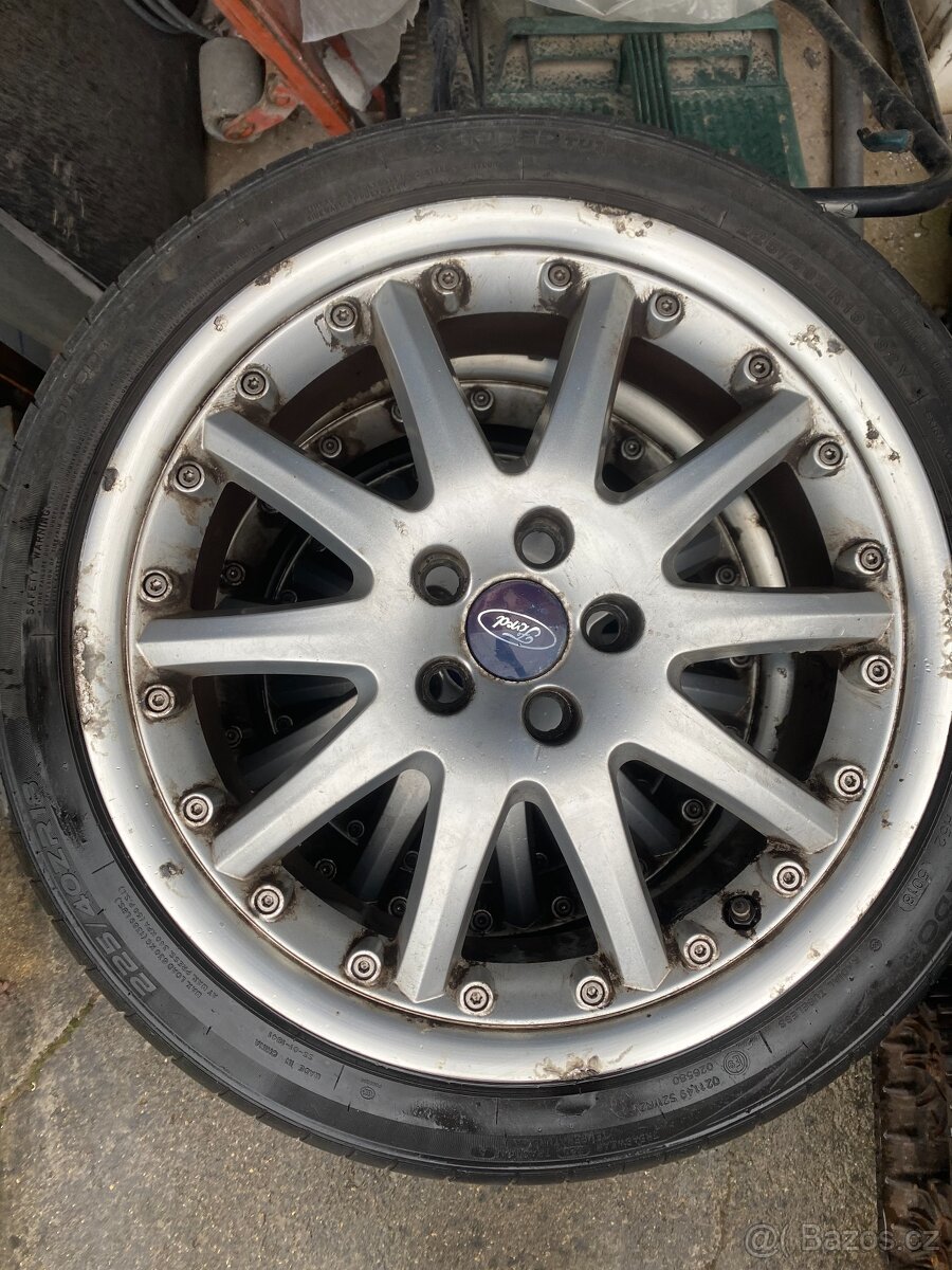 Alu kola 5x108 r18 s pneu
